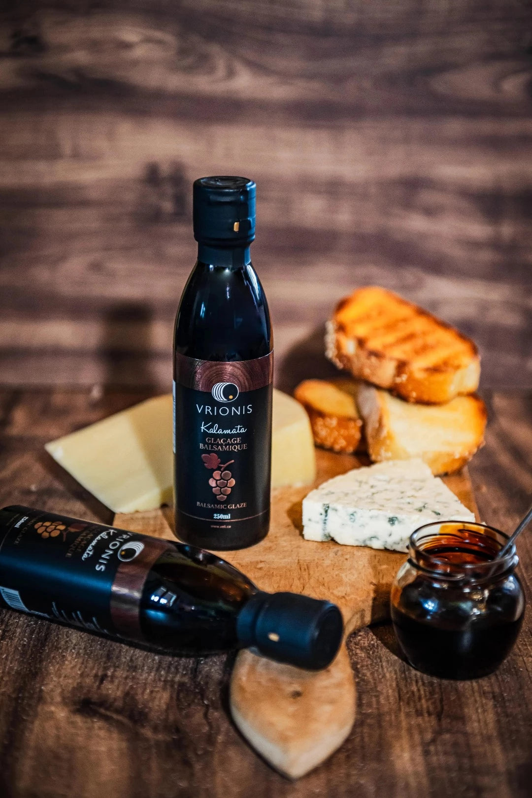 ELANTHÓS Greek Extra Virgin Olive Oil & VRIONIS Balsamic Glaze PACK